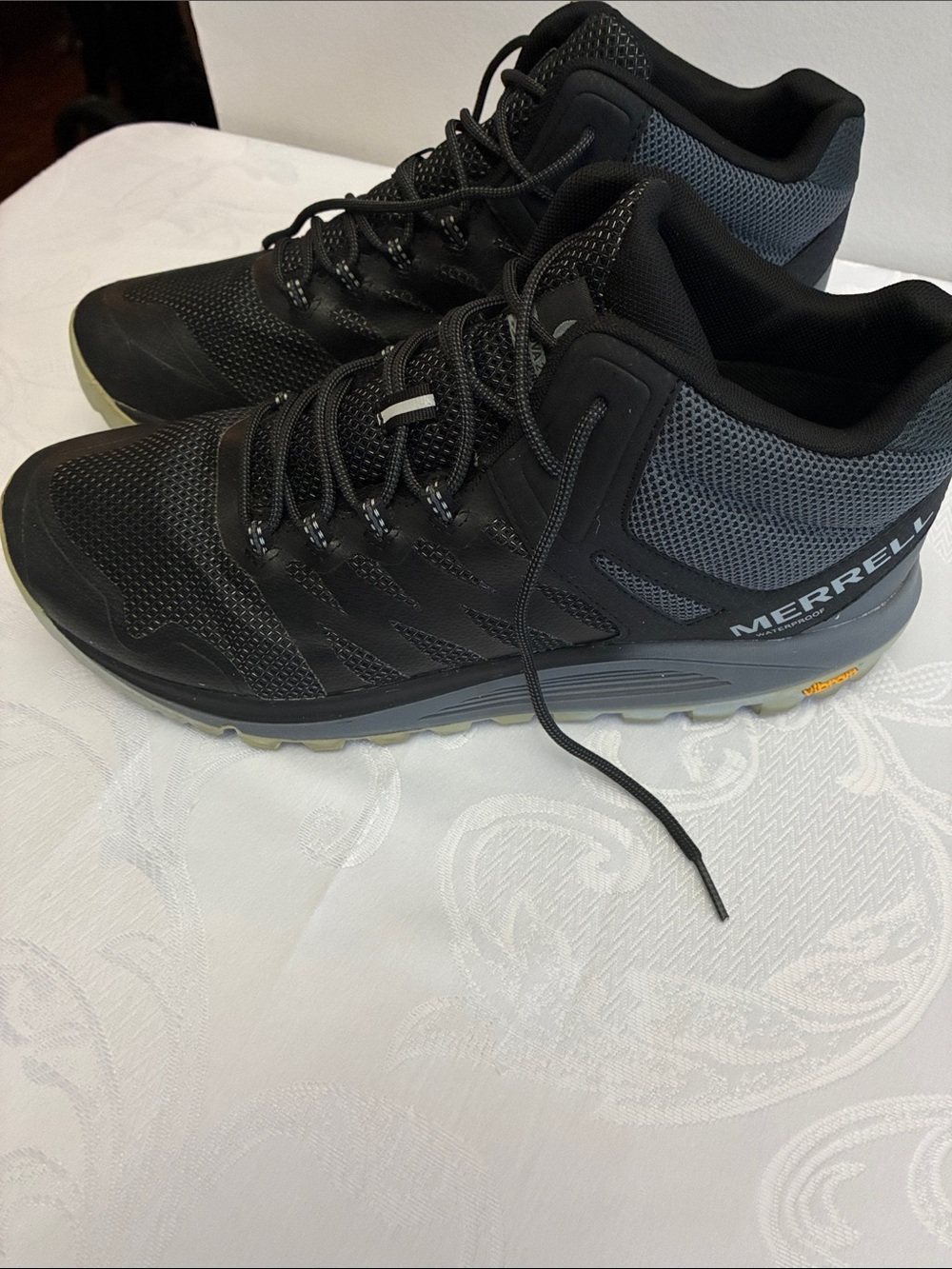 Merrell Men's Black and Gray Mid-Top Trail Sneakers